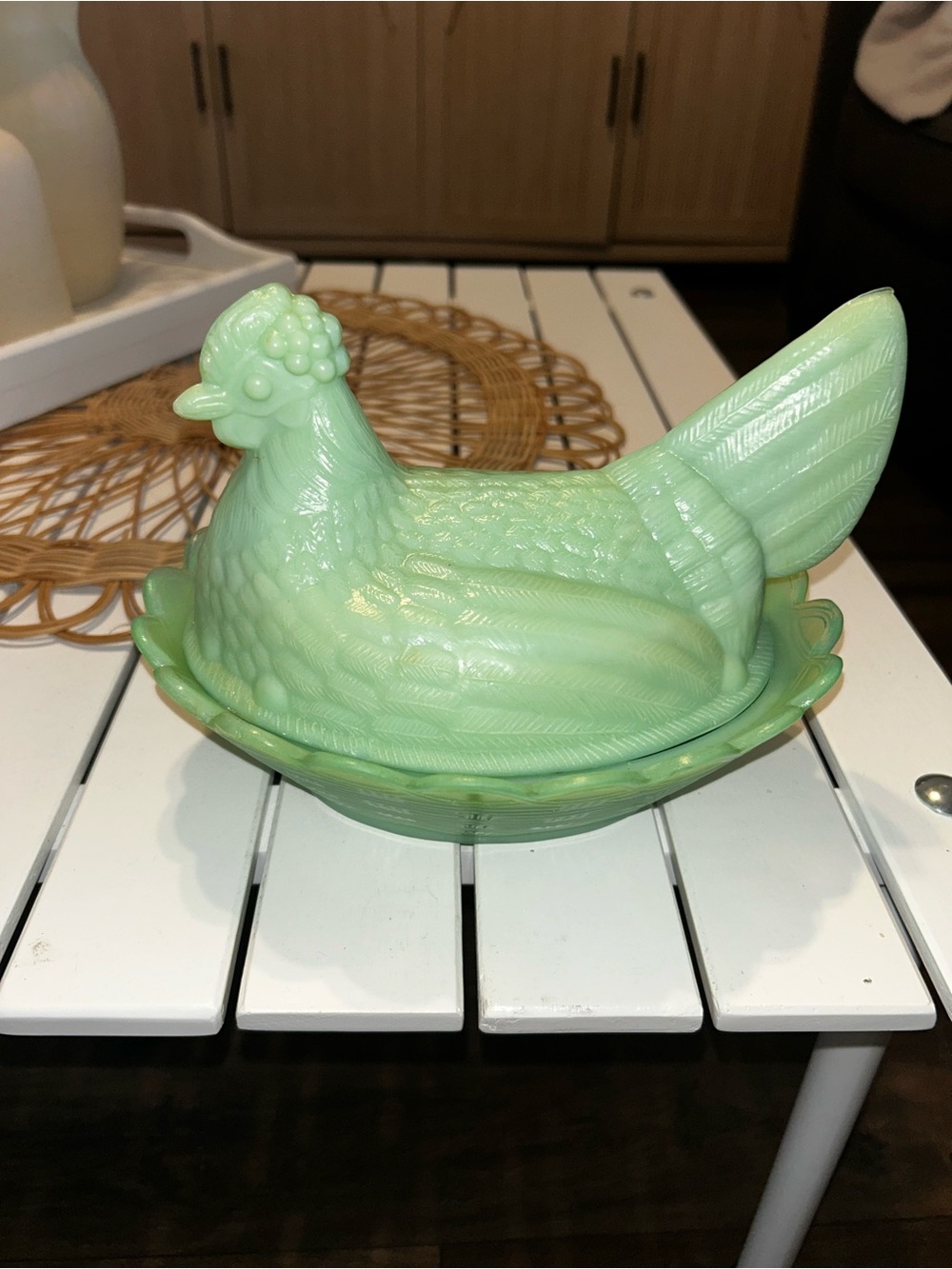 Gibson glass jade  Hen on Nest Covered